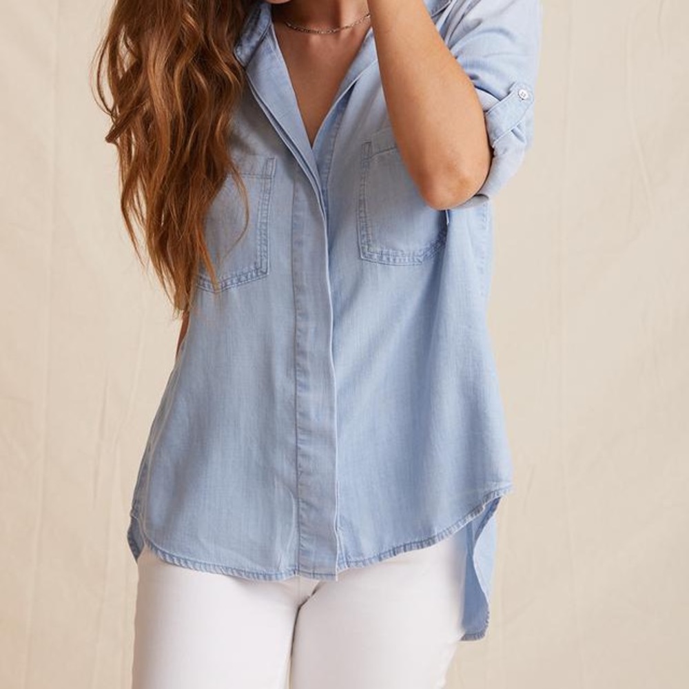 Cloth and Stone Chambray Top